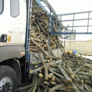 Củi cao su nhiệt lượng cao phục vụ công nghiệp